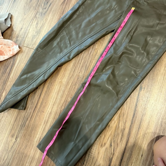 Abercrombie & Fitch 90’s Straight Pant Jean Vegan Leather Jean Mixed - Picture 5 of 7